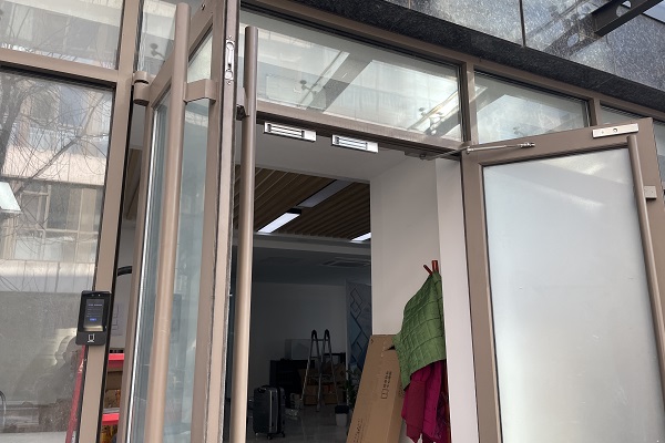 北京明灝科技公司海康威視人臉識(shí)別遠(yuǎn)程開(kāi)門(mén)門(mén)禁安裝工程